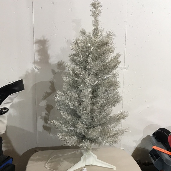Christmas Prelit Table Tree EUC! - Picture 2 of 9